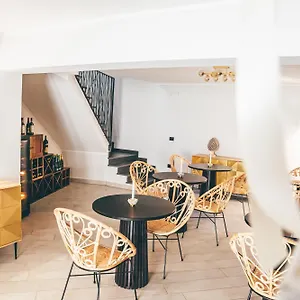 Eksotika Bed & Breakfast Oliveri